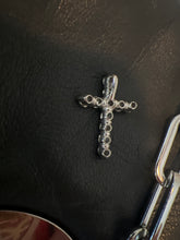 2caratDiamondCross Pendant in Platinum